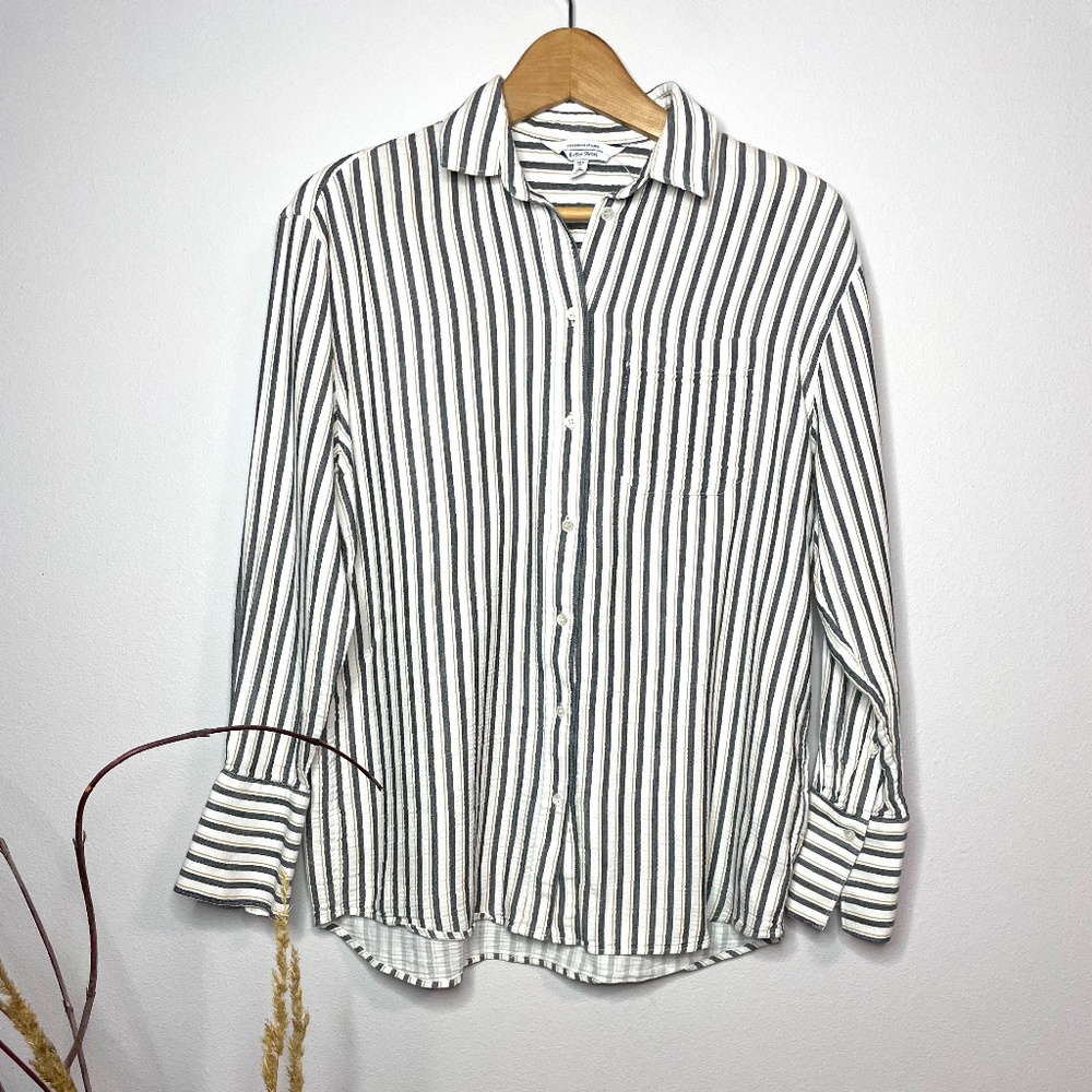 & Other Stories Button Down White & Grey Shirt